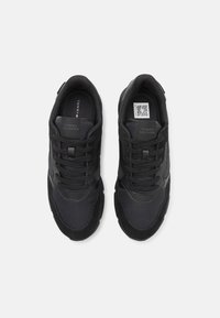 Tommy Hilfiger FASTON MIX - Sneakers - black
