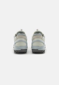 ECCO GOLF BIOM TOUR white