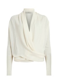 Weißer Wickelpulli aus weichem Strickstoff, mit einem drapierten Vorderteil, langen Ärmeln und gerippten Texturen an den Bündchen und am Saum.