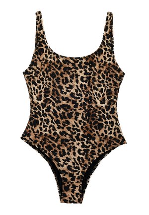 Costume intero con stampa maculata, scollo a U e spalline di media larghezza, mostrato su sfondo bianco.