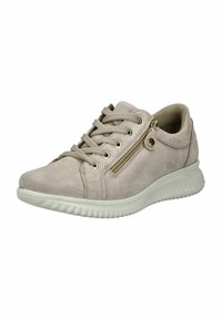 Baskets en daim beige avec un bout arrondi, un système de laçage, une fermeture éclair sur le côté et une semelle en caoutchouc texturé blanche.