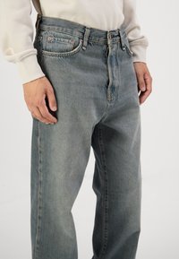 Jack & Jones JJIALEX JJCOOPER  - Vaqueros baggy - black denim