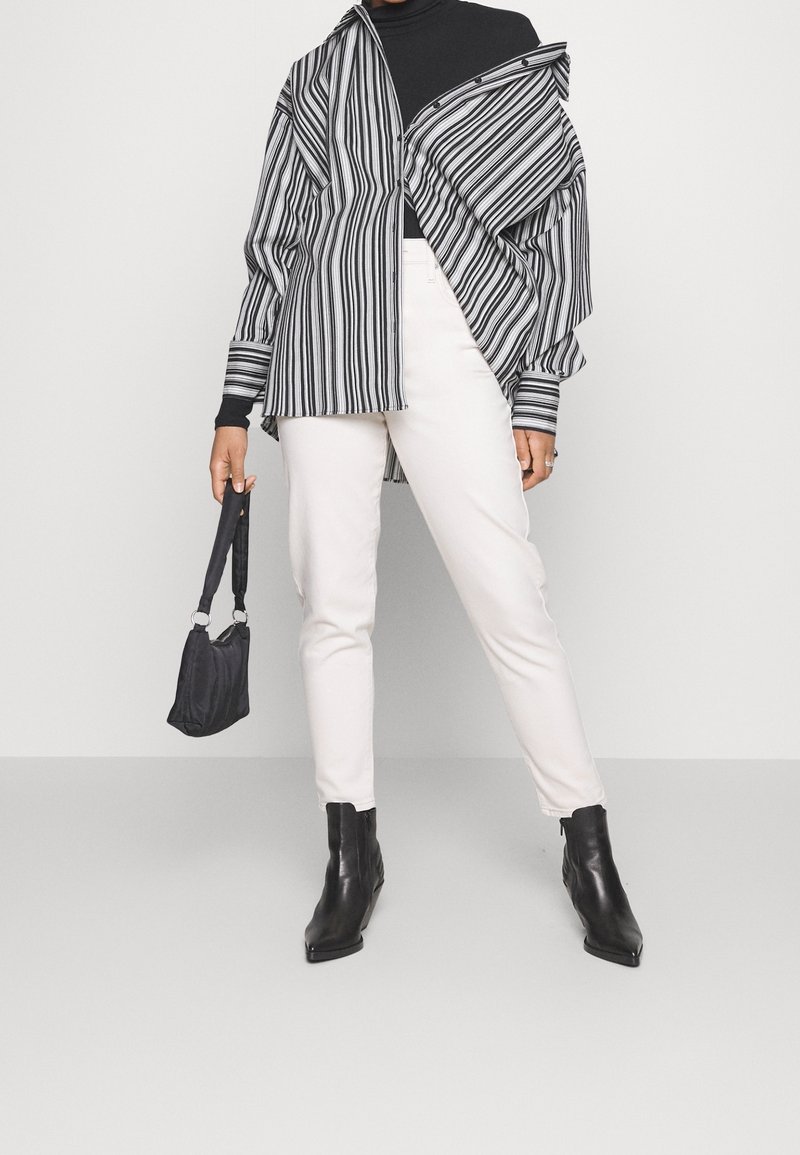 Levi's® Jeans baggy white denim/bianco denim (Second hand