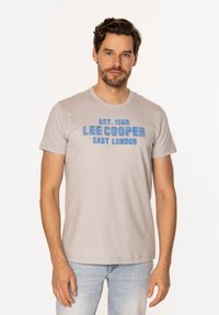Lee Cooper - T-shirt z nadrukiem