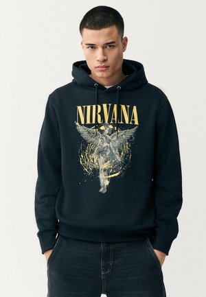 Next REGULAR FIT - Džemperis su gobtuvu - black
