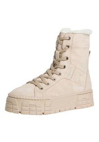 Bottes ankle en suède beige avec un haut rembourré, un bout rond et une semelle en caoutchouc épaisse et texturée. Comprend un doublage doux et des œillets en métal décoratifs.