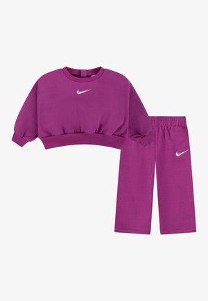 SHINE CREW PANT SET - Pantaloni sportivi - hot fuchsia