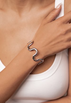 Hey Happiness WAVY FLOW OPEN - Armband - silver-coloured