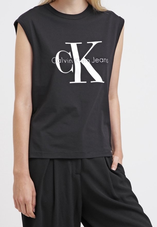 Calvin Klein Jeans Print T-shirt - black