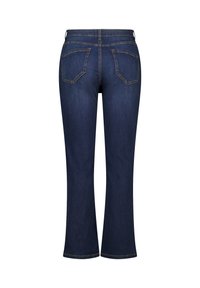 Donkerblauwe flared jeans met een gemiddelde tailleband, twee achterzakken en zichtbare stiksels langs de randen. Glad denimtextuur.