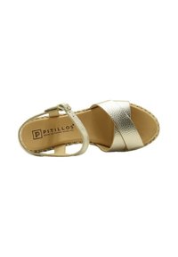 PITILLOS Sandalias con plataforma - gold-coloured