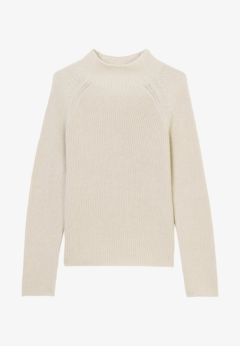 Pull beige tricoté à manches longues avec un col rond haut et des poignets ainsi qu’un bas côtelés, présenté à plat sur un fond blanc.
