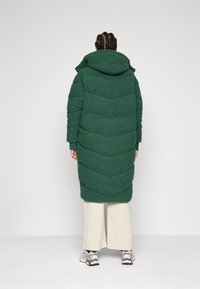 Ellesse Zimní kabát - dark green
