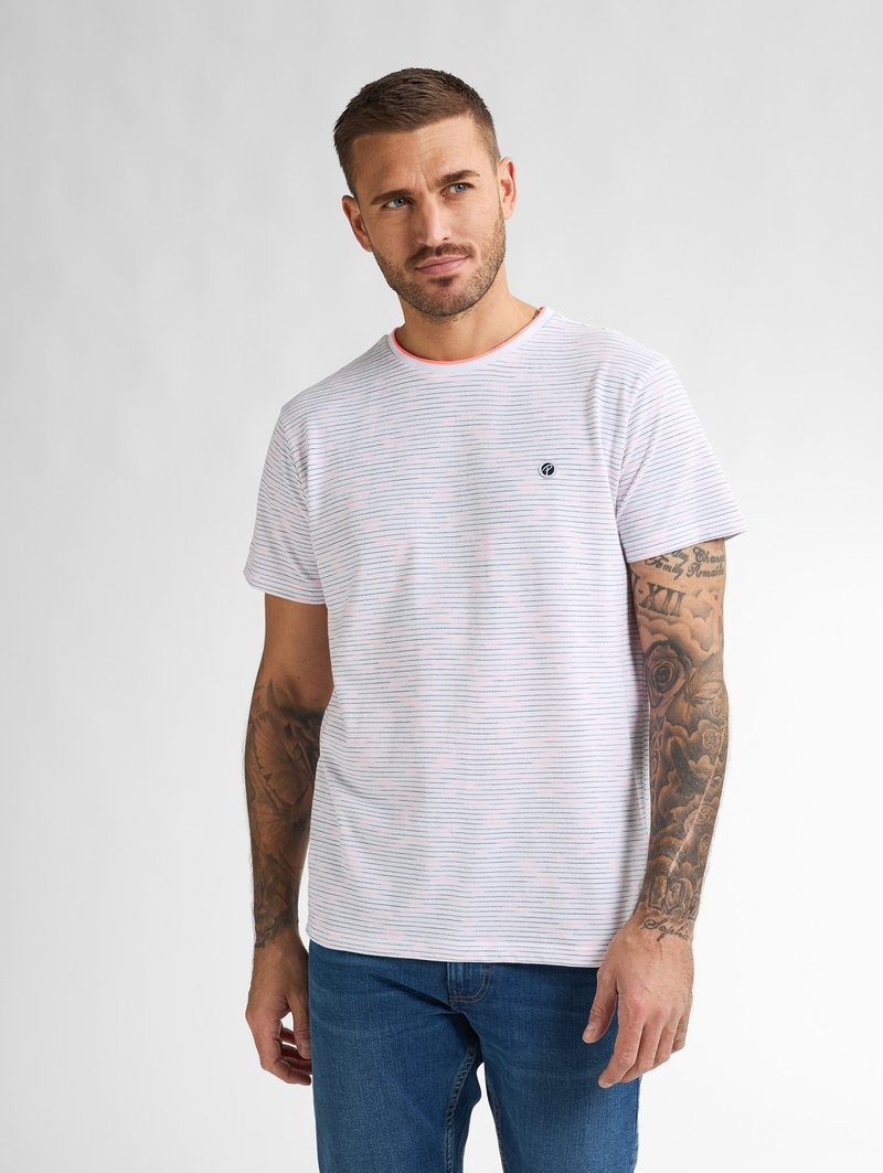 Tricou din bumbac cu dungi, cu mâneci scurte, de culoare roz deschis, cu linii subțiri albastre. Are un gât rotund și un mic logo pe piept.