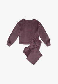Niewybrane, Mauve