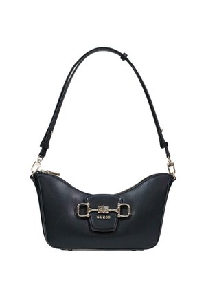 Bolso de hombro de cuero negro con detalle de hebilla plateada y logo "GUESS" en el frente, correa ajustable única, cierre con cremallera en la parte superior.