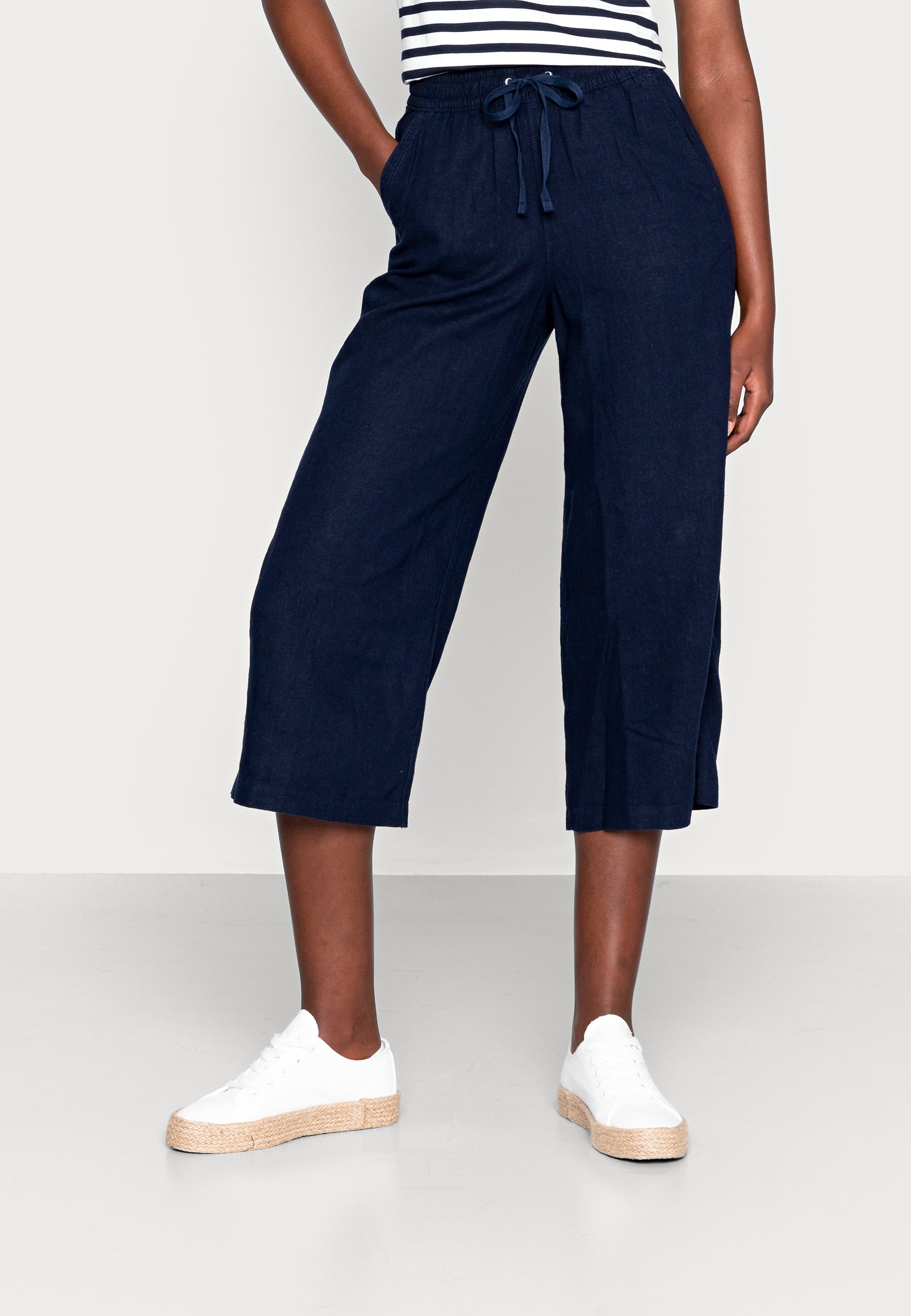 \u0026 Spencer WIDE CROP - Trousers - navy 