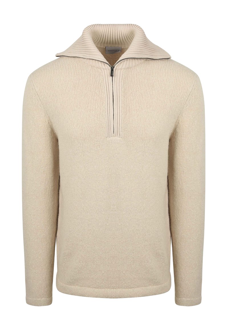 Beige gebreide trui met lange mouwen en een kraag met halfrits, met een geribbelde textuur op de kraag en een gladde gebreide body.