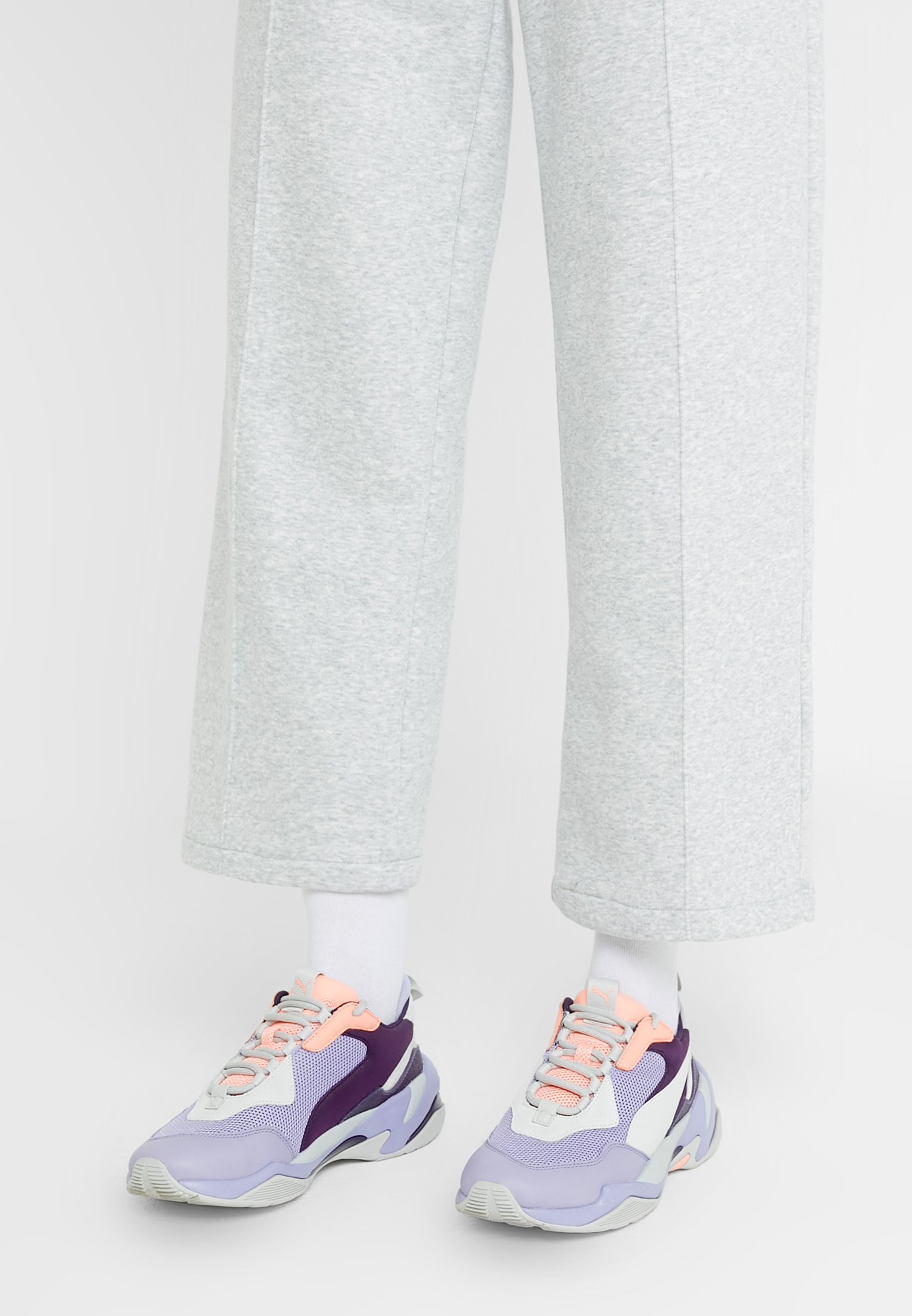 puma thunder spectra peach