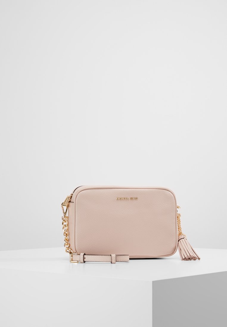 MICHAEL Michael Kors - JET CAMERA - Axelremsväska - soft pink, Förstora