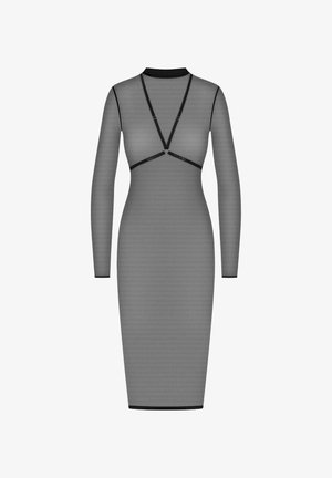 Graues, figurbetontes knielanges Kleid mit langen Ärmeln und schwarzen, riemenartigen Trägern über Brust und Schultern.