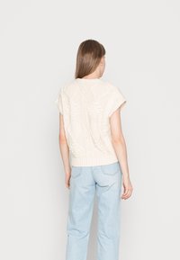 YAS Kofta - off-white