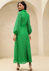 Lipsy REGULAR FIT- BELTED LONG SLEEVE  - Rochie maxi - green
