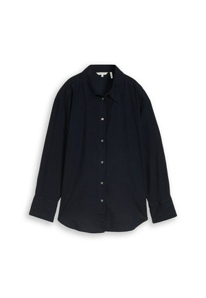 Langärmeliges schwarzes Hemd mit durchgehender Knopfleiste, spitzem Kragen und geknöpften Manschetten, flach auf weißem Hintergrund liegend.