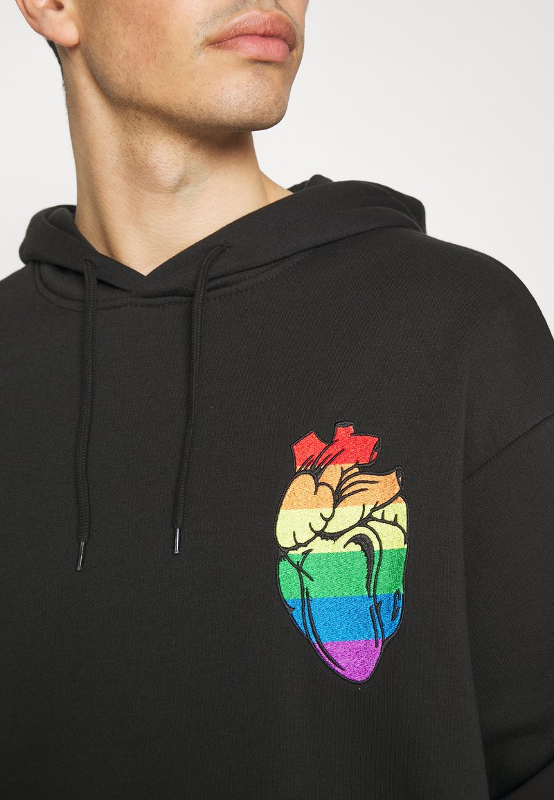 Damen Sweatshirts | YOURTURN RAINBOW HEART HOODIE PRIDE UNISEX Kapuzenpullover black/schwarz - AN65838 Damen Sweatshirts | YOURTURN RAINBOW HEART HOODIE PRIDE UNISEX Kapuzenpullover black/schwarz - AN65838