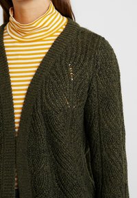 Object Cardigan - dark green