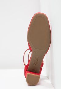 Gabor Escarpins - red