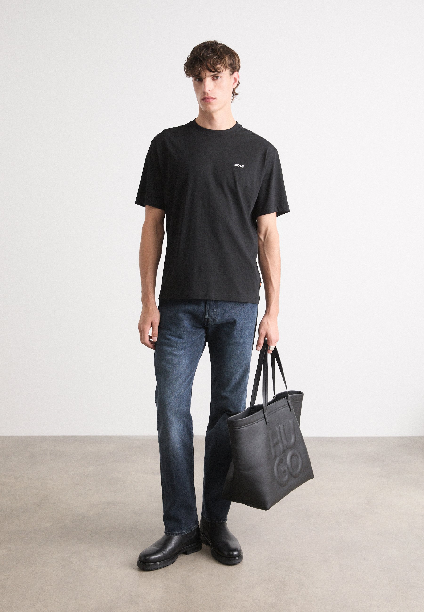 【BOSS】 Te Galaxy Tシャツ ホワイト 5836fa629afd4134bfc85fbe9ce293
