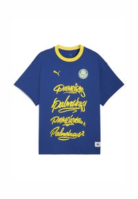 Blå bomuld t-shirt med gule grafik, der viser "Palmeiras" i forskellige stilarter, med en gul ribbet rund hals og logo patch.