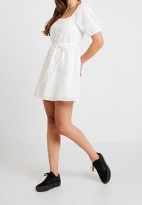 Miss Selfridge Abito a camicia - off-white