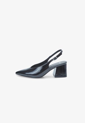Must mustuslingback kingad terava varbaga ja plokk-kontsaga. Omab rihma koos klammerdiga turvaliseks kinnitamiseks. Sile tekstuur.