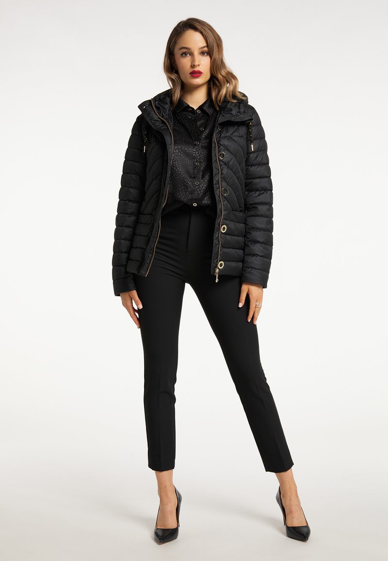 Damen Leichte Jacken | faina FAINA CASPIO Outdoorjacke schwarz - LS58188 Damen Leichte Jacken | faina FAINA CASPIO Outdoorjacke schwarz - LS58188