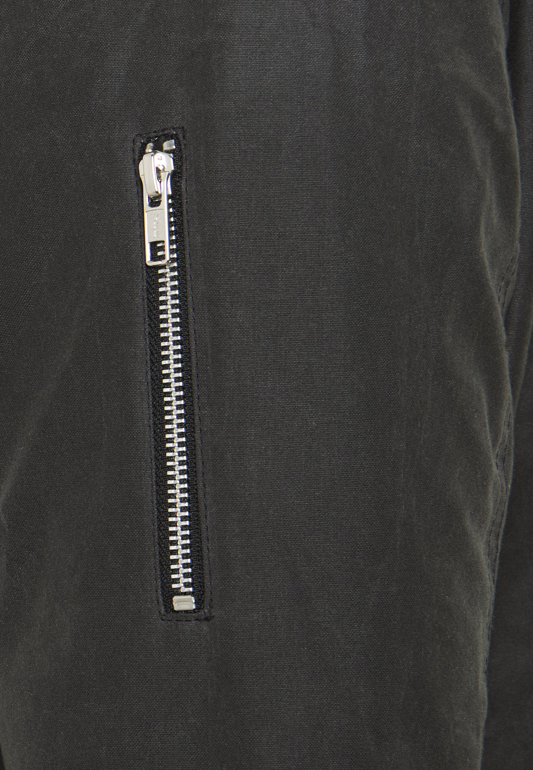 Brixtol Textiles D.W BOMBER Kort kappa rock grey Brixtol Textiles D.W BOMBER Kort kappa rock grey