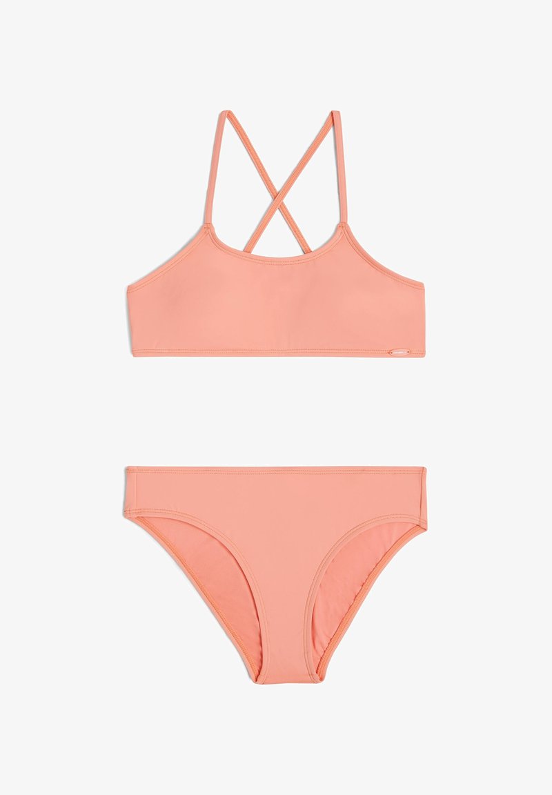Set bikini pesca con top corto caratterizzato da spalline incrociate e slip coordinato. Tessuto liscio e design minimalista.