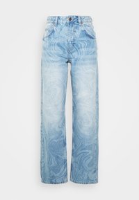 Calças de ganga largas de cor azul clara com padrão em espiral, cintura alta, cinco bolsos e fecho com botão metálico. Textura desgastada no tecido de ganga.