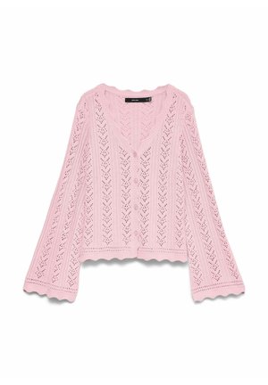 Cardigan tricoté rose clair avec col en V, boutonnage sur le devant, bords festonnés, et manches larges ornées d'un motif ajouré vertical.