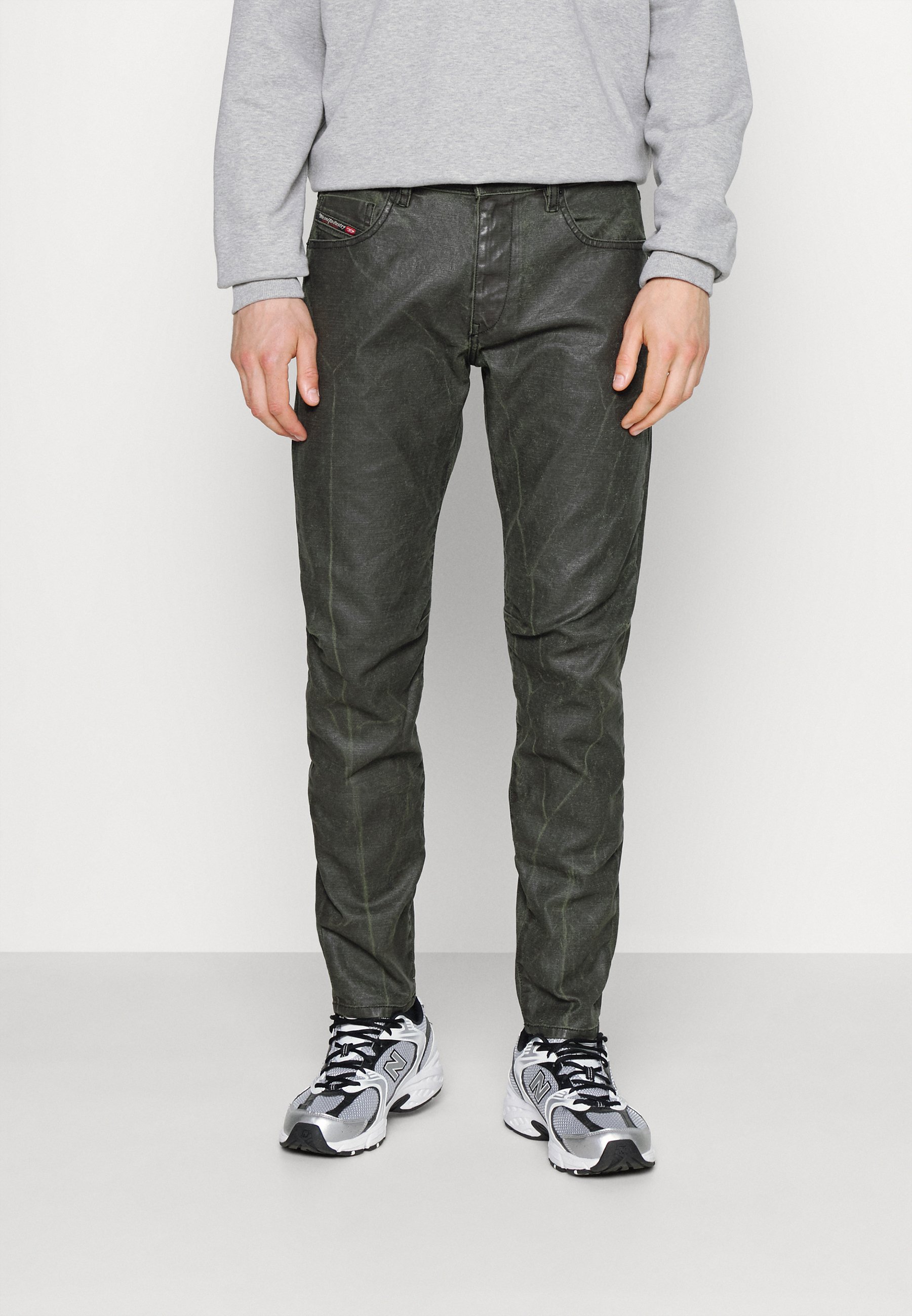Diesel D-STRUKT-A-SP2 - Slim fit jeans 