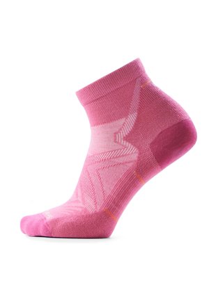 Pink ankle sock with geometric patterns and reinforced heel, displayed on a white background.