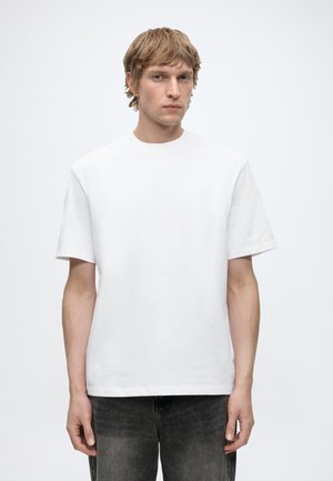Lindbergh TEE OVERSIZE  - Základné tričko - white