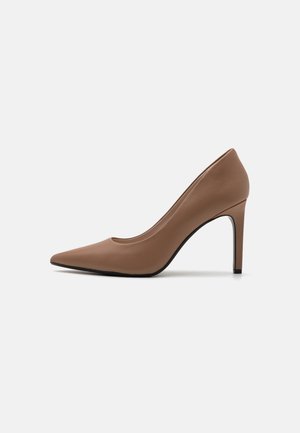 Klassiske pumps - praline