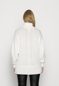 Object Petite Maglione - white