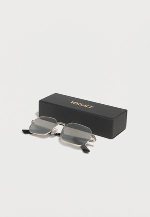Rank 11: Versace - UNISEX - Sunglasses