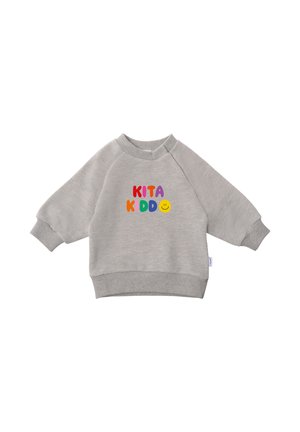 Grauer Sweatshirt für Kleinkinder mit farbigem "KITA KIDDO"-Text und einem gelben Smiley auf der Vorderseite, mit gerippten Bündchen an Ärmeln und Saum.