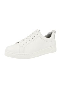 Sneaker in pelle bianca con punta rotonda, chiusura con lacci e design minimalista. Presenta una texture liscia e una linguetta sul tallone.