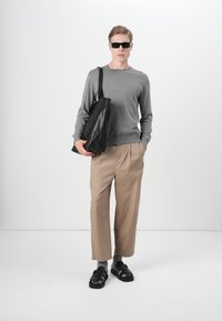 Calvin Klein SUPIMA CREW - Strickpullover - medium grey