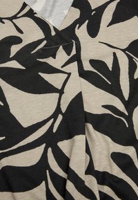 Cellbes of Sweden Langærmet T-shirt - beige black patterned